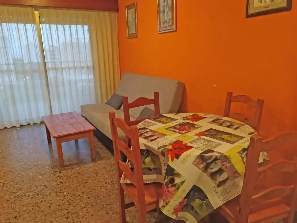 Apartamentos Grao de Gandía 3000
