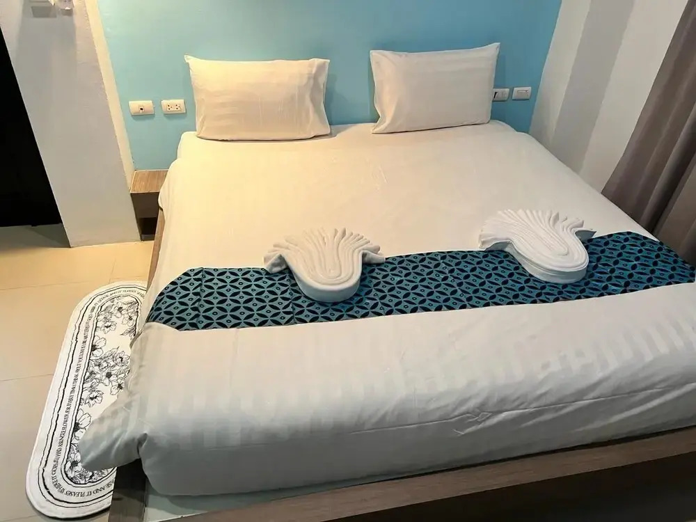Hotel The Journey Patong New
