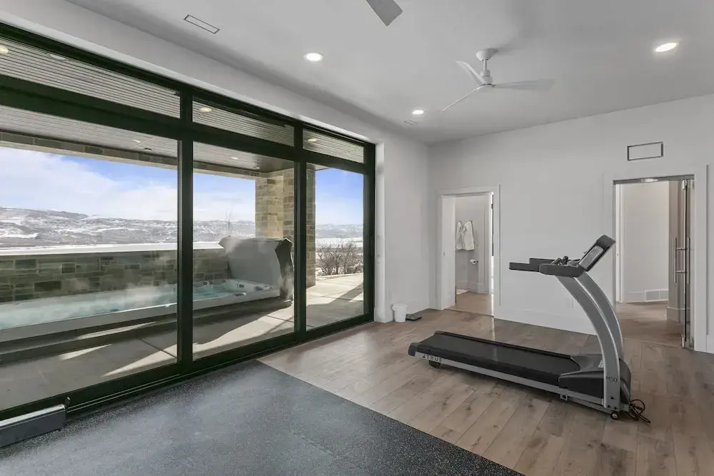 11494 N Ursa Circle- Skyridge 5 Br Home W/ Hot Tub 5 Bedroom Home