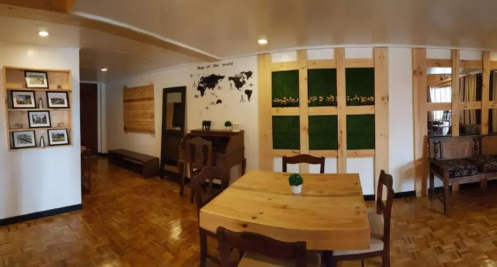HOMESTAY DE MARQS - STYLISH and SPACIOUS 3 BEDROOM VACATION HOME