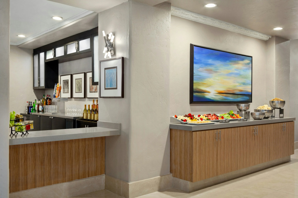 Embassy Suites by Hilton Santa Ana Orange County Airport