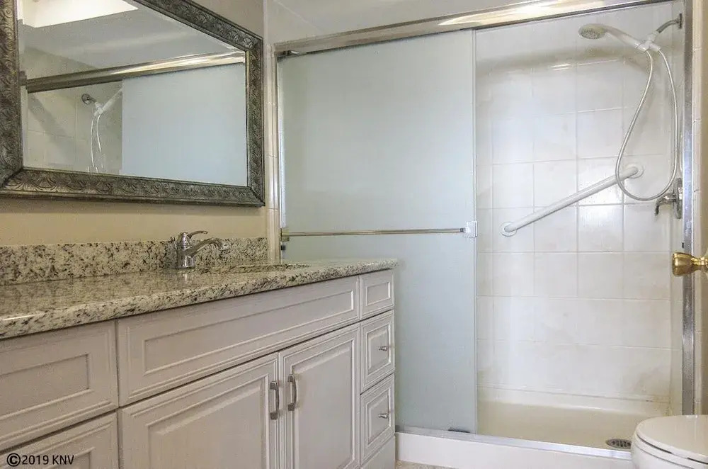 Carlos Pointe 523 - 2 Br Condo