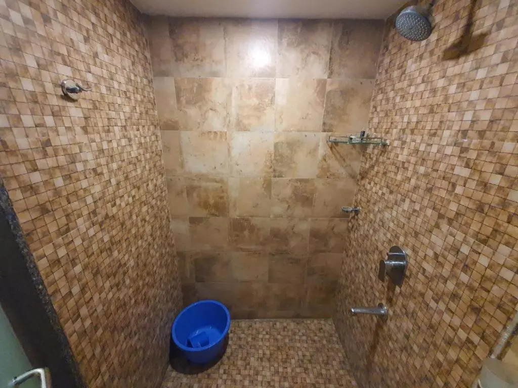 Homestays at Rajhans BELLIZA Near Airport
