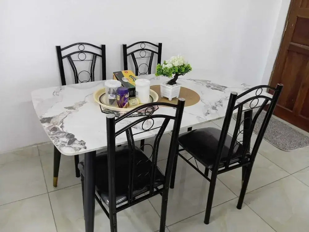 Lux Suites Rosavosa Apartments Bamburi