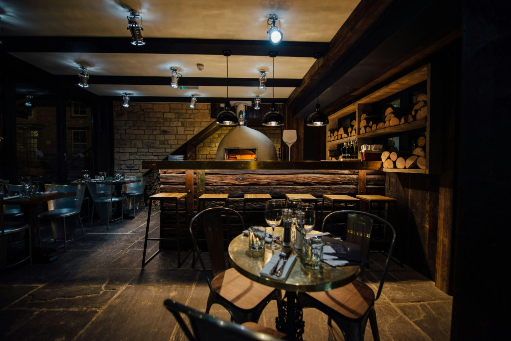 The Blue Boar, Witney, Oxfordshire - Acorn Pubs