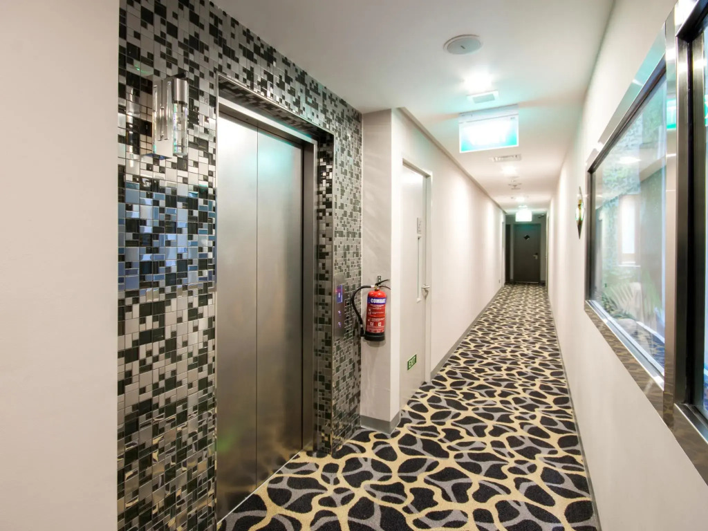 Hotel Clover 7