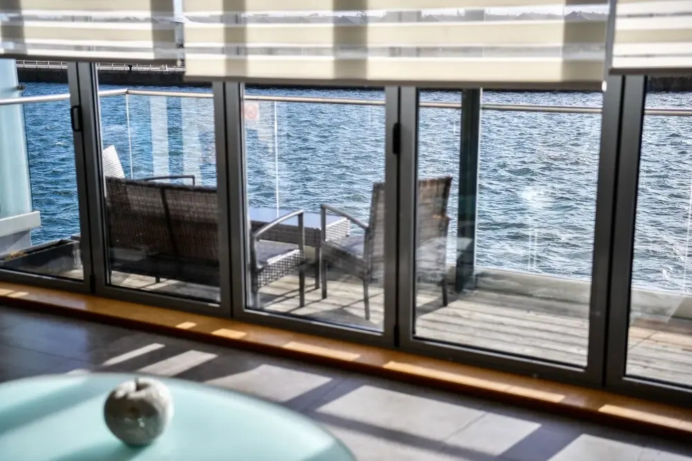 Just Stay Wales-Waterfront Villa-SA1