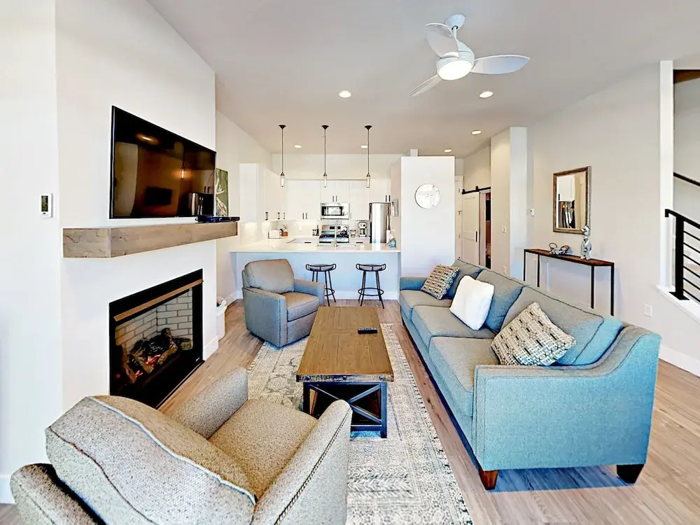 New Down #TN-3 - 2 Br Condo