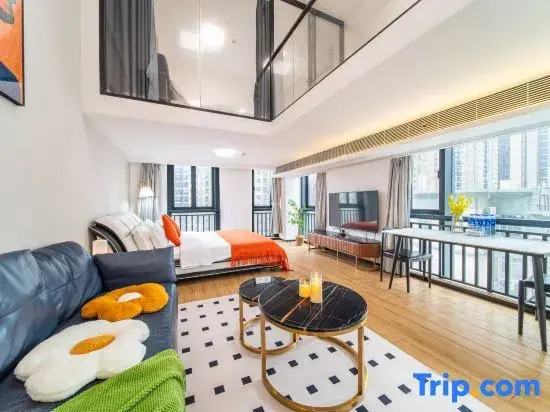 Yijianfang Warm Residence Serviced Apartment
