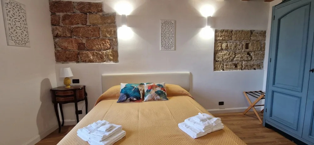 2 Sicilie Rooms and Suite in Centro