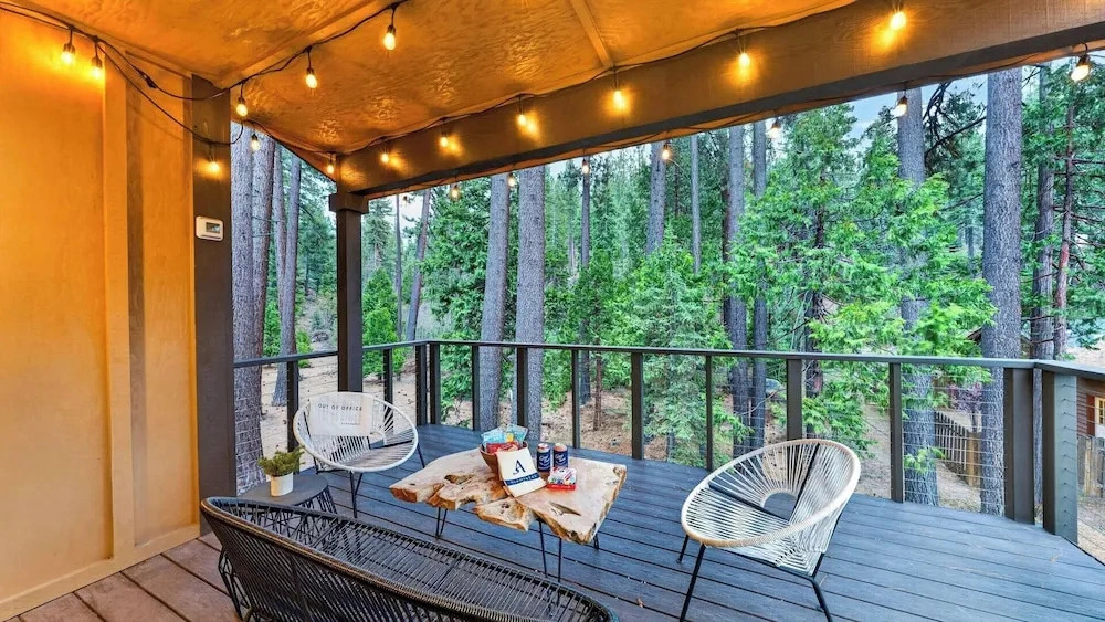 Tahoe Glen by Avantstay Steps to Lake + Near Cave Rock + Heavenly Ski Resort Tahoe Rim Trail