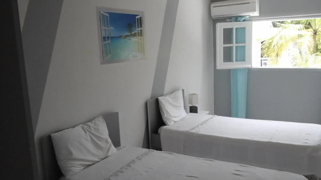 Appartement les pieds dans l'eau