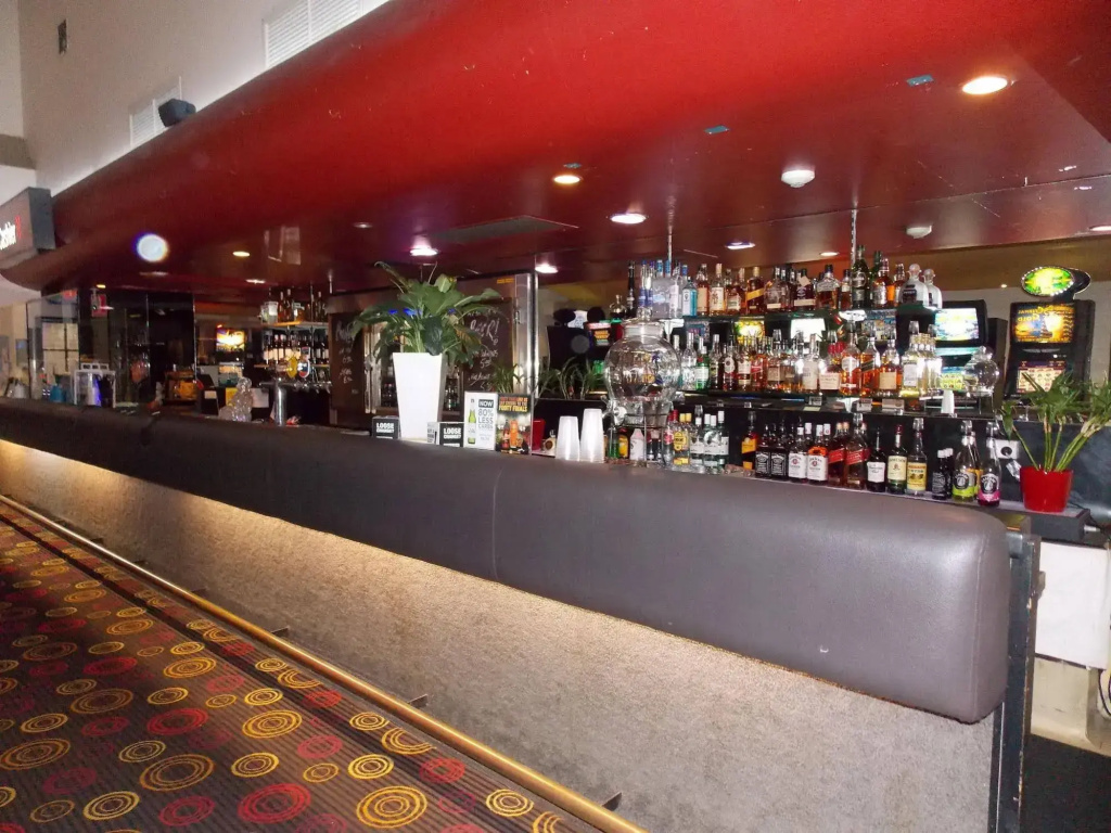Currimundi Hotel