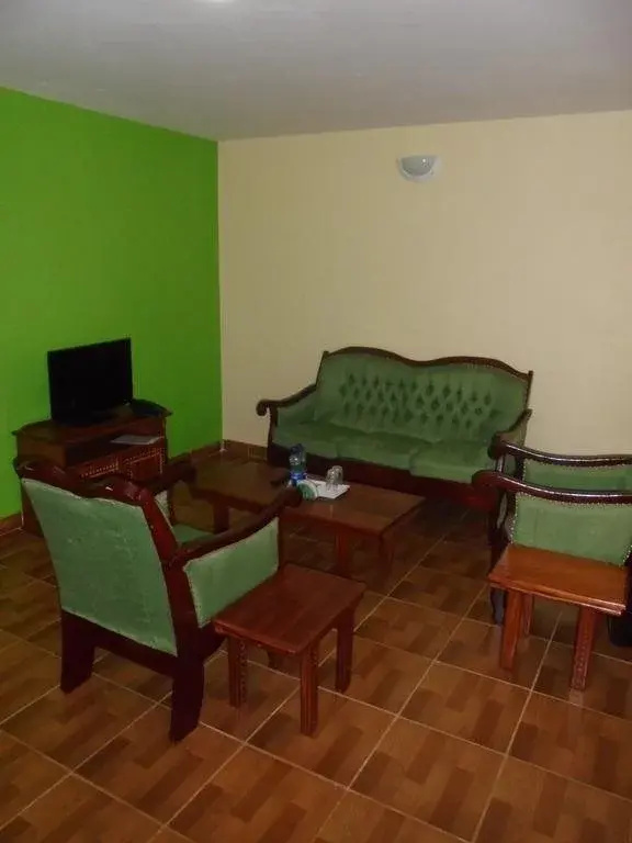 Mayweather Suites