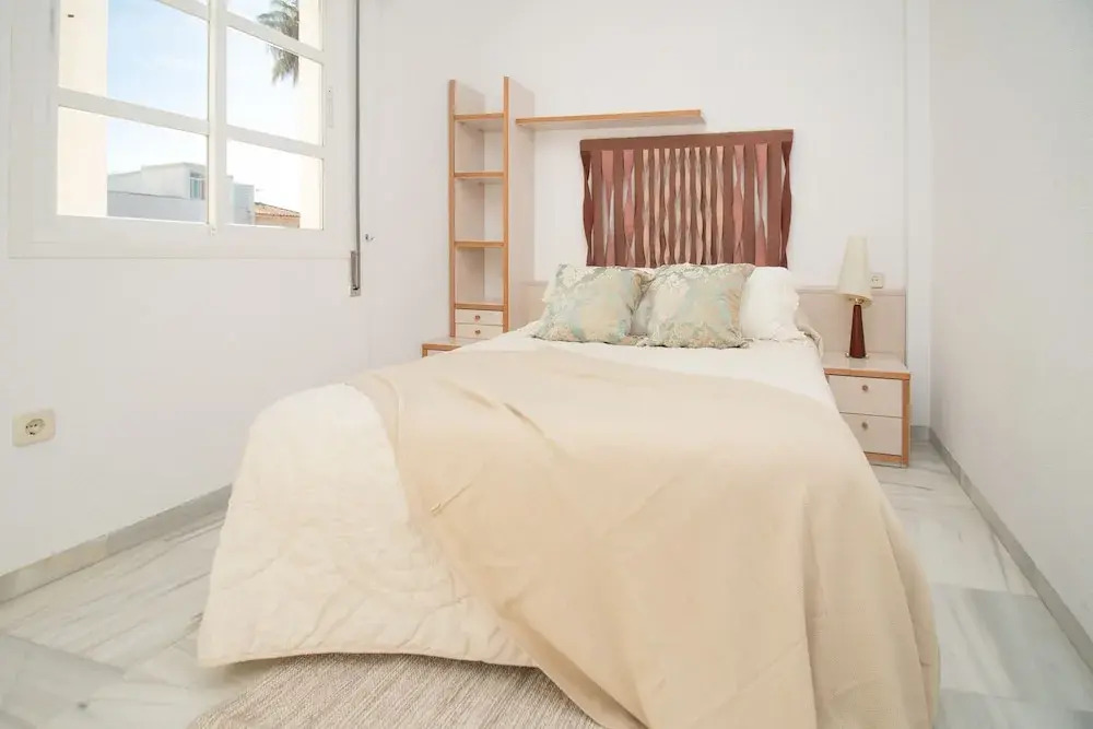Feel At Home Ollerias Malaga by La Recepcion