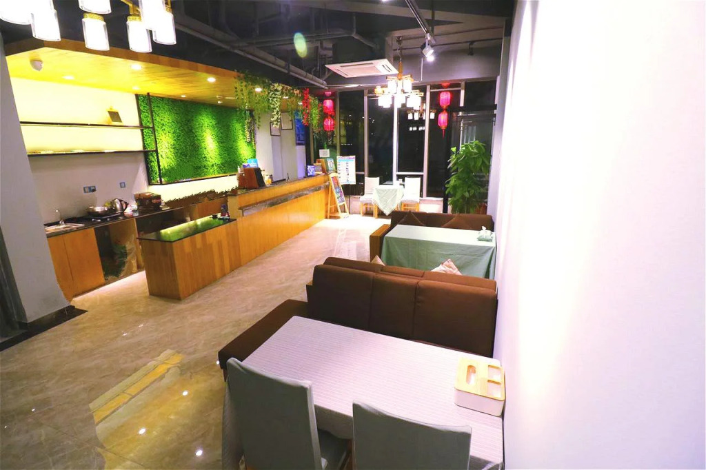 Hangzhou DianJia Hotel