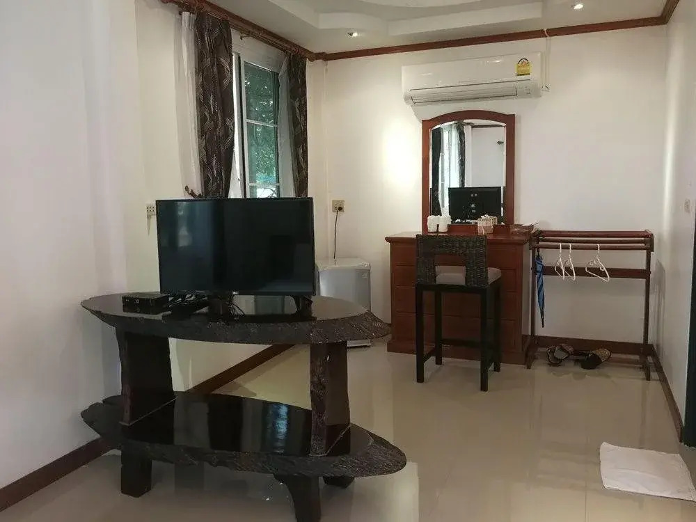 Lan Bua Resort