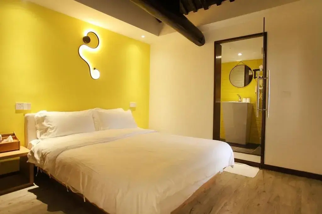Xitang Hua Tian Hotel