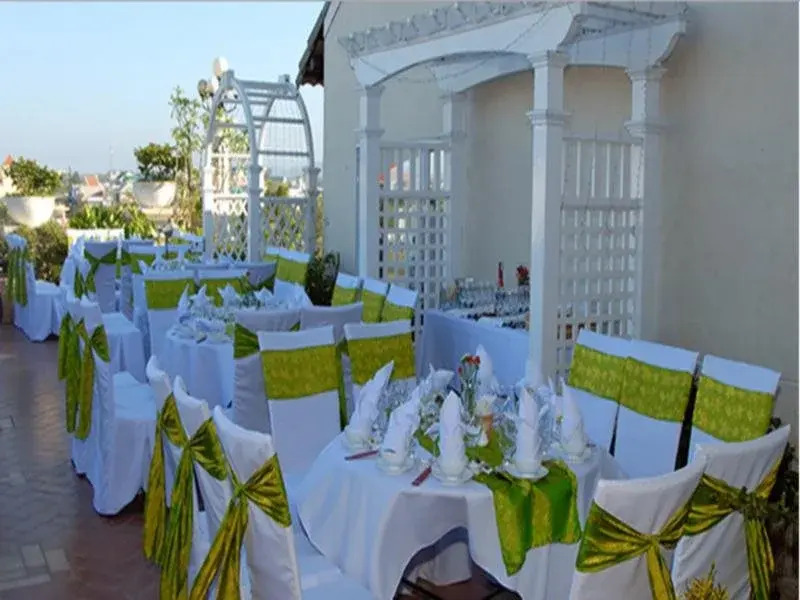 Le Dung Hotel
