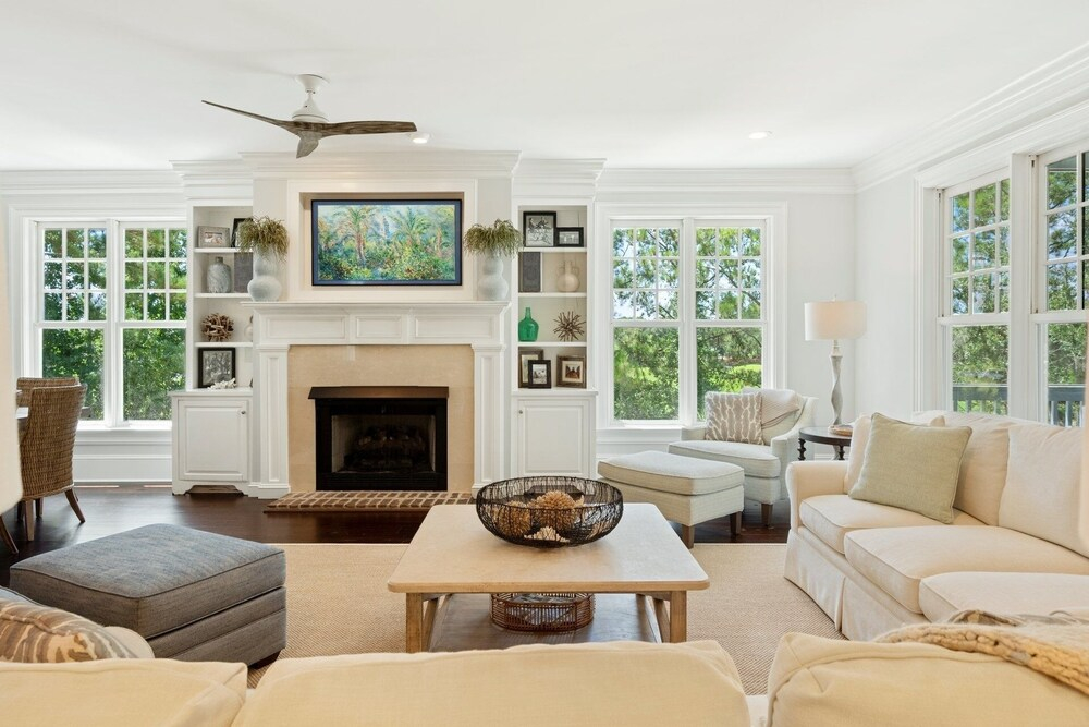 718 Collins Meadow Drive 6 Bedroom Home