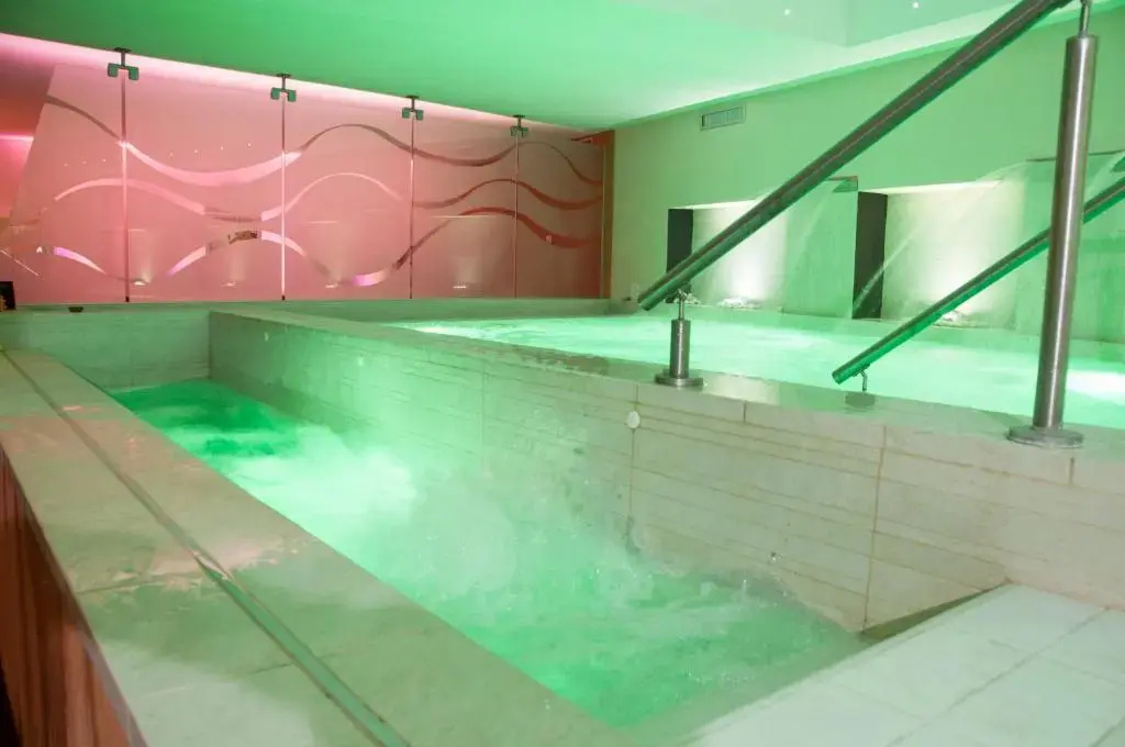 Artemide Fiore Club
