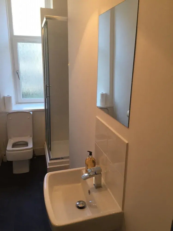 Glasgow West End Apartments