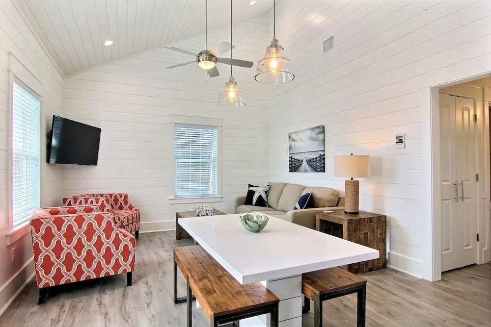 Old Town Unit 15 2 Bedroom Cottage