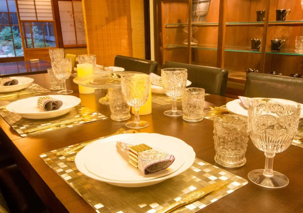 Le Machiya Rokkaku Suite