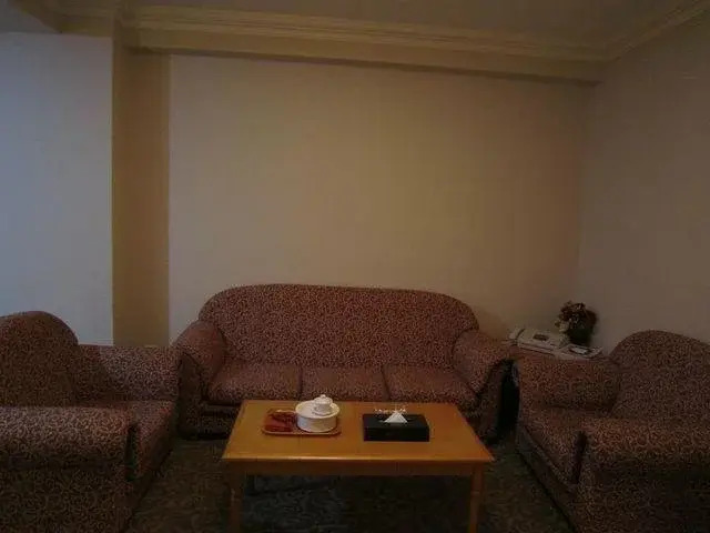 Howard Johnson Glory Plaza Chenghai
