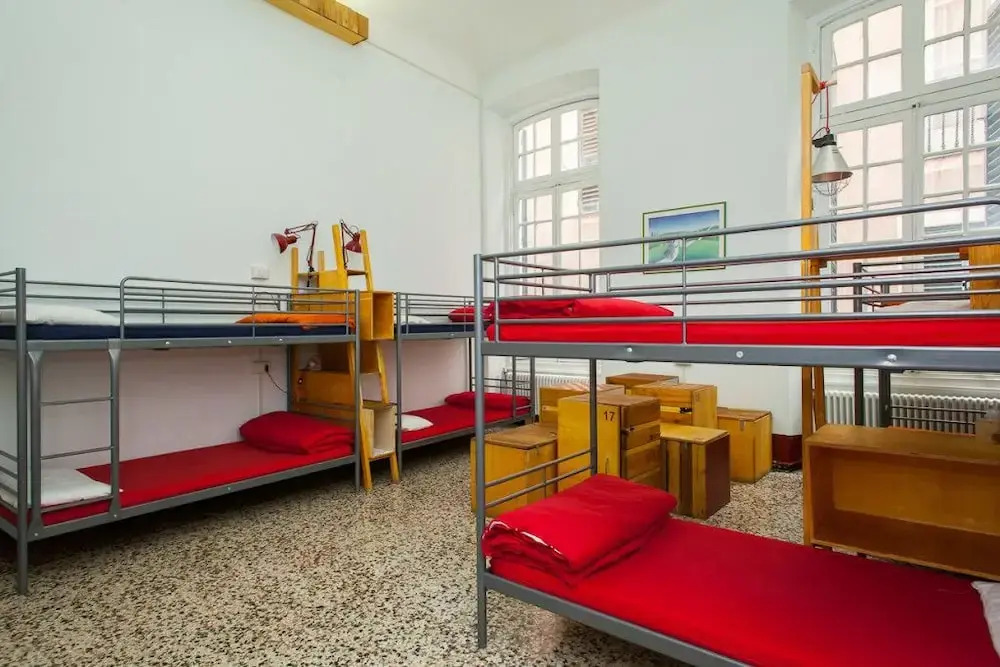 OStellin Genova Hostel