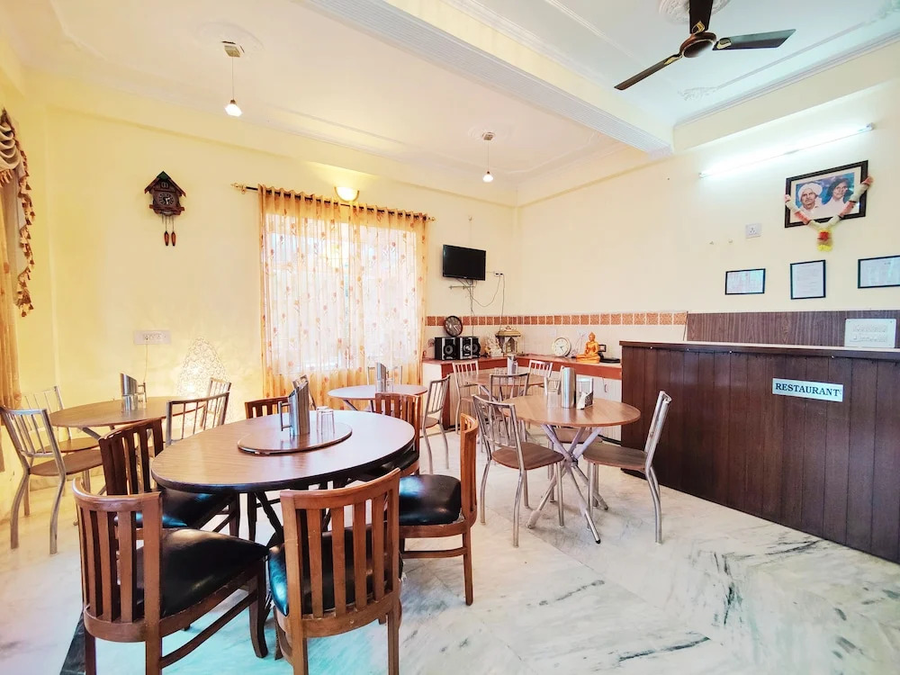 Hotel Madhuvan