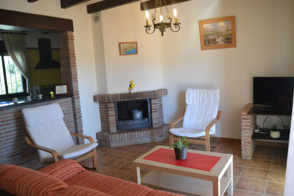 House in Huetor, Rural Tourism, Beach & Pool