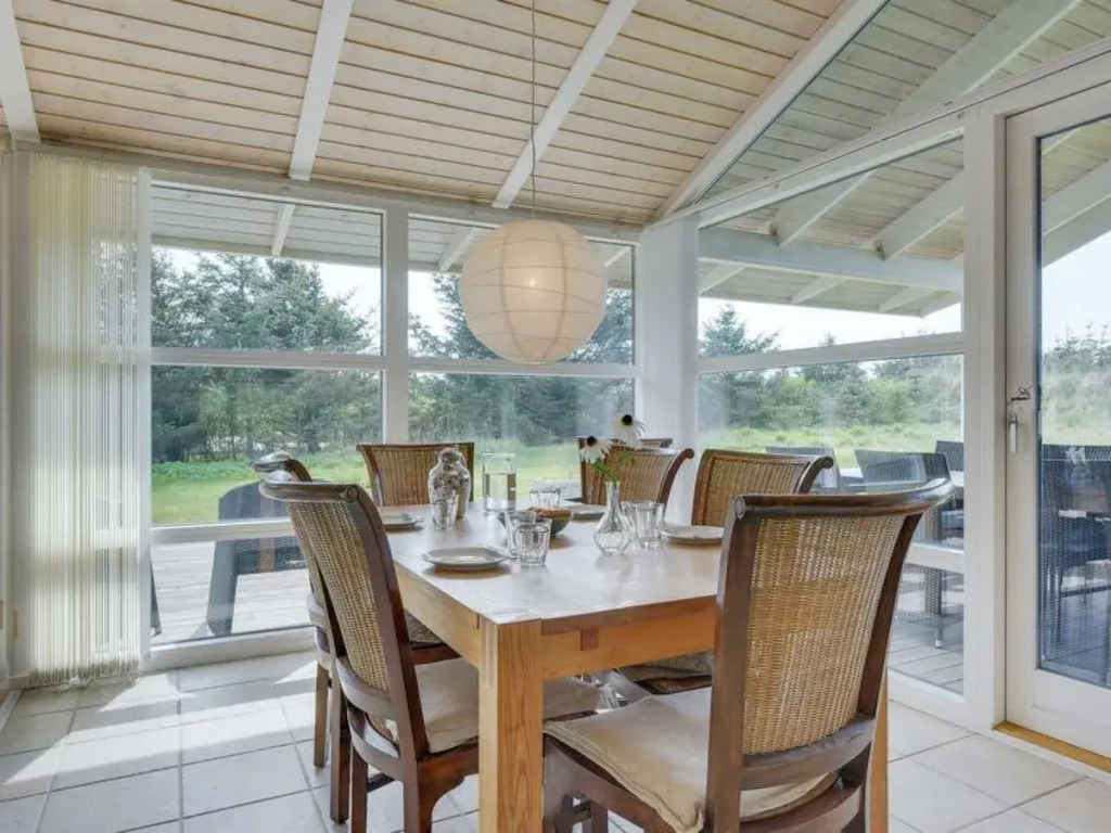 "Carolin" - 320m from the sea in NW Jutland