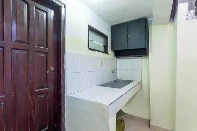 OYO Life 90835 Bagus Jaya Residence