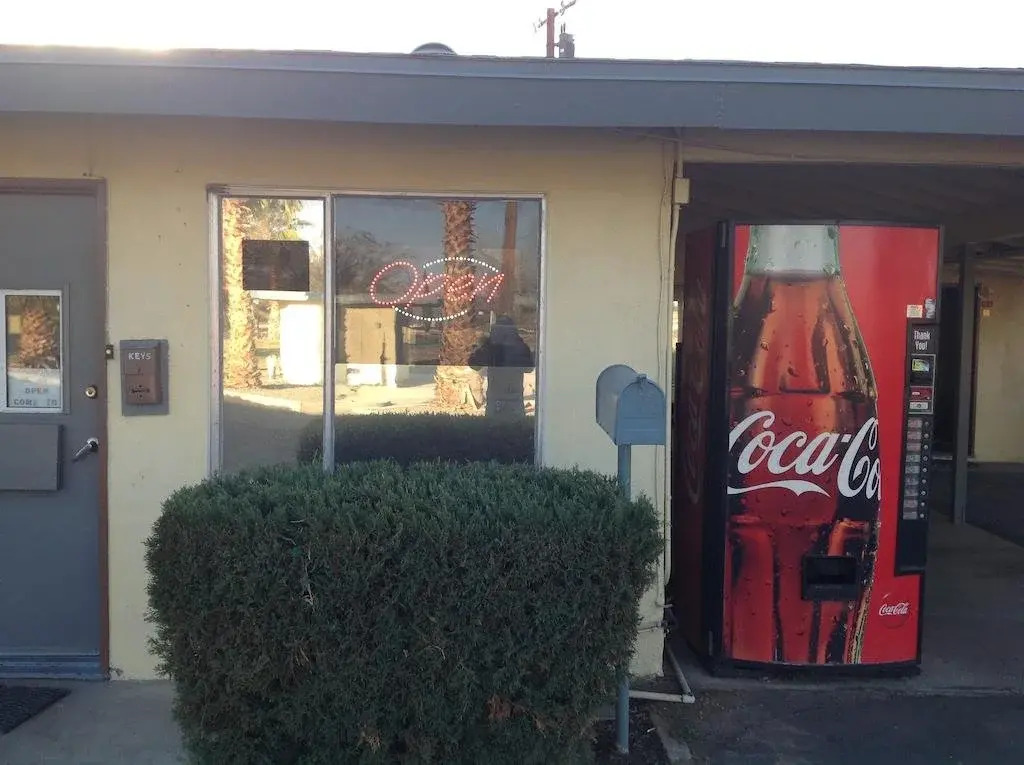 Apple Valley Motel