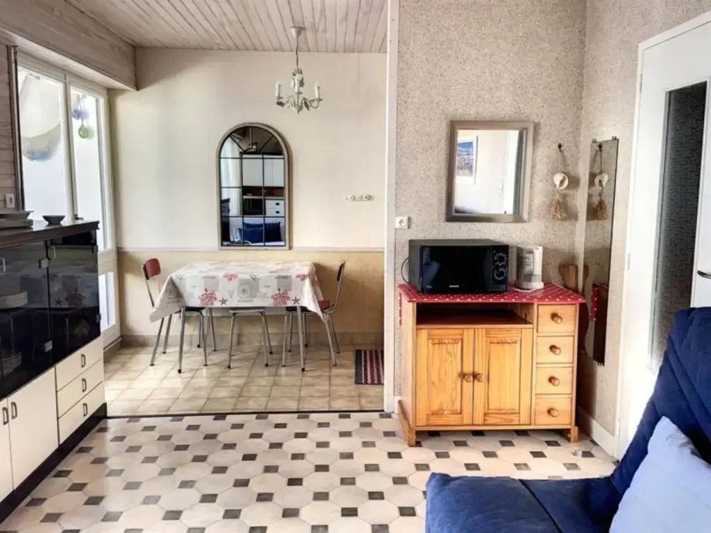 Appartement Saint-Hilaire-de-Riez, 1 pièce, 2 personnes - FR-1-652-6