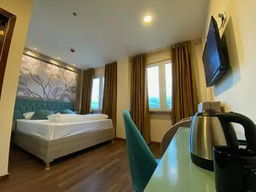 Hotel Grand Inn