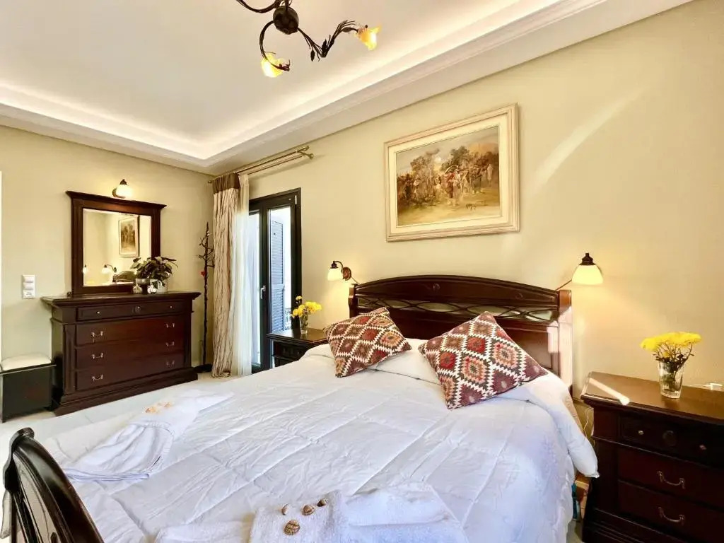 Beach Villa Heart House with private pool by DadoVillas
