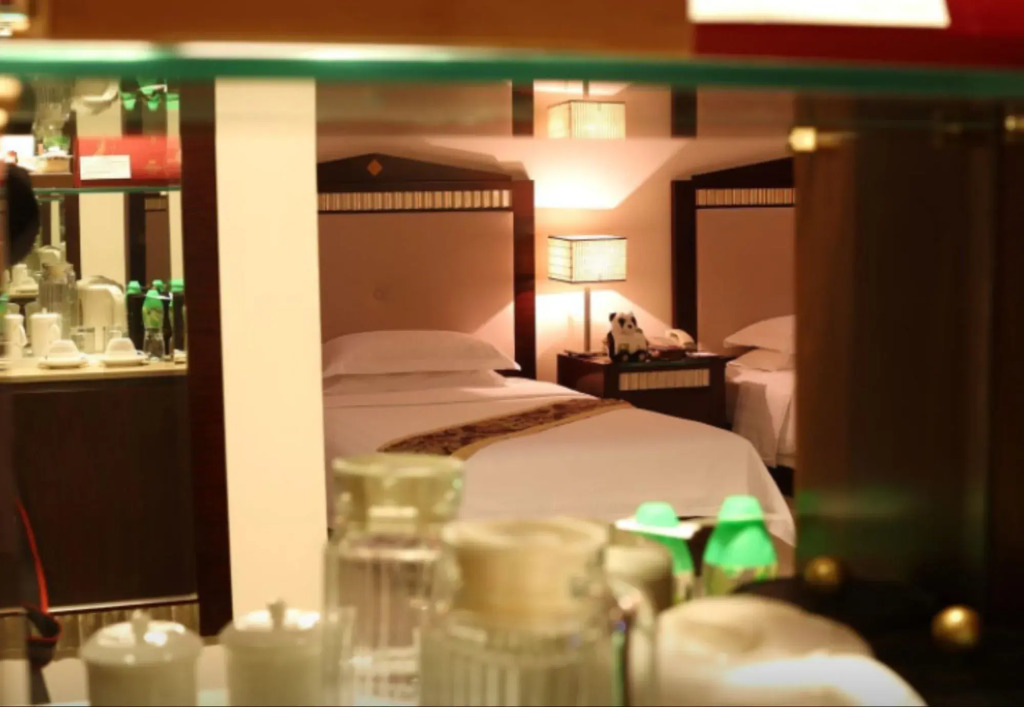 Hua Xia Pearl Hotel