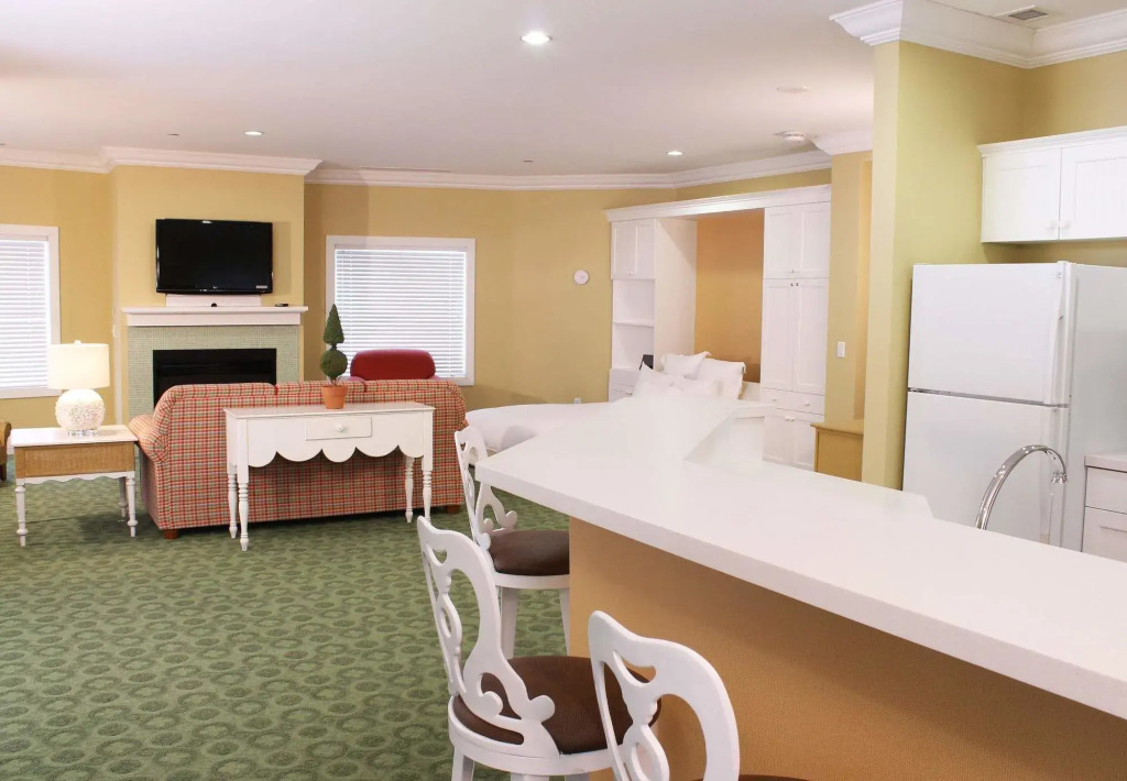 Inn at Bay Harbor
