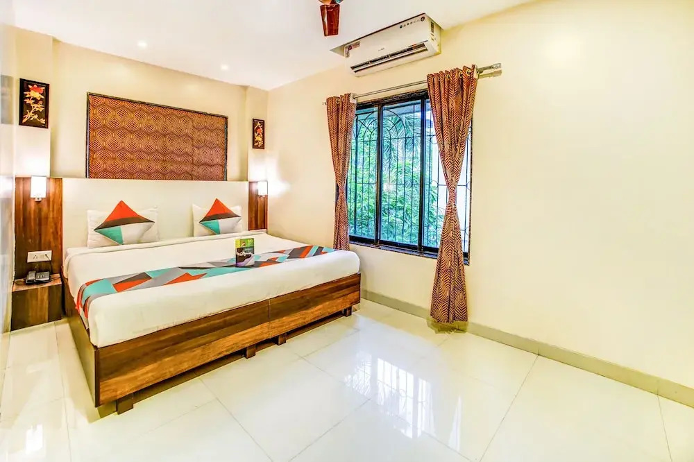 FabExpress Aishwarya Service Apartment
