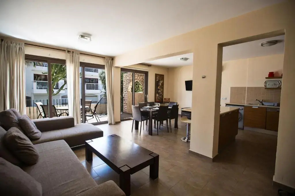Napiana Apartments