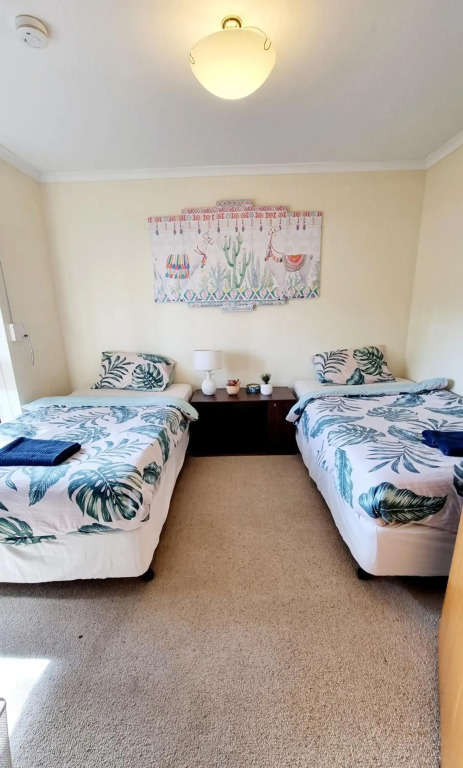 Spacious Holiday Home - Waikerie