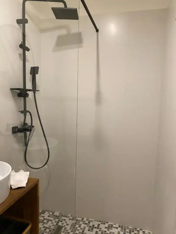 Astra 1bedroom
