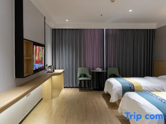 Longhai Shanghao Huating Holiday Hotel