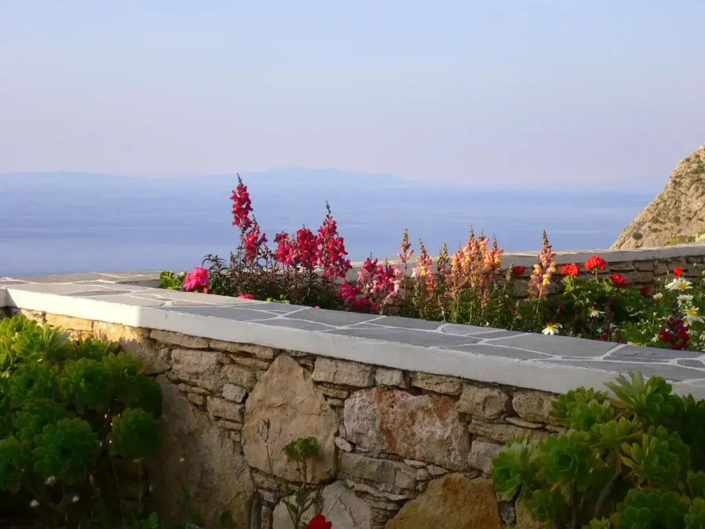 Anemousa Hotel
