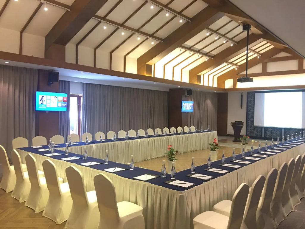 Sun Forest Resort Hotel
