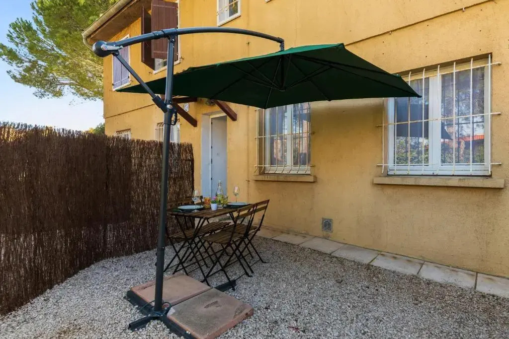 Comfortable studio with air-conditioning in Six-Fours-les-Plages - Welkeys