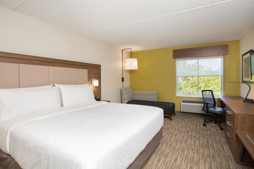 Holiday Inn Express Chelmsford by IHG