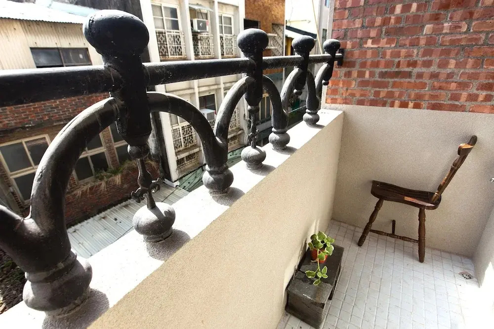 2222 Guest House